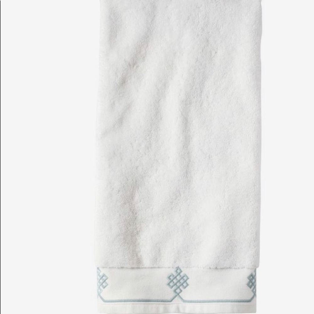 2 Serena & Lily Gobi Hand Towel in Aqua